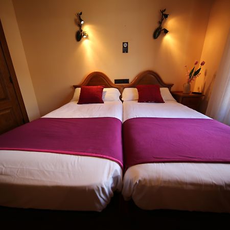 Alda Casco Antiguo Hotel Leon Ngoại thất bức ảnh