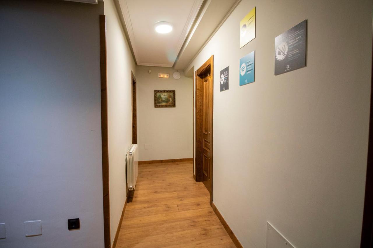 Alda Casco Antiguo Hotel Leon Ngoại thất bức ảnh