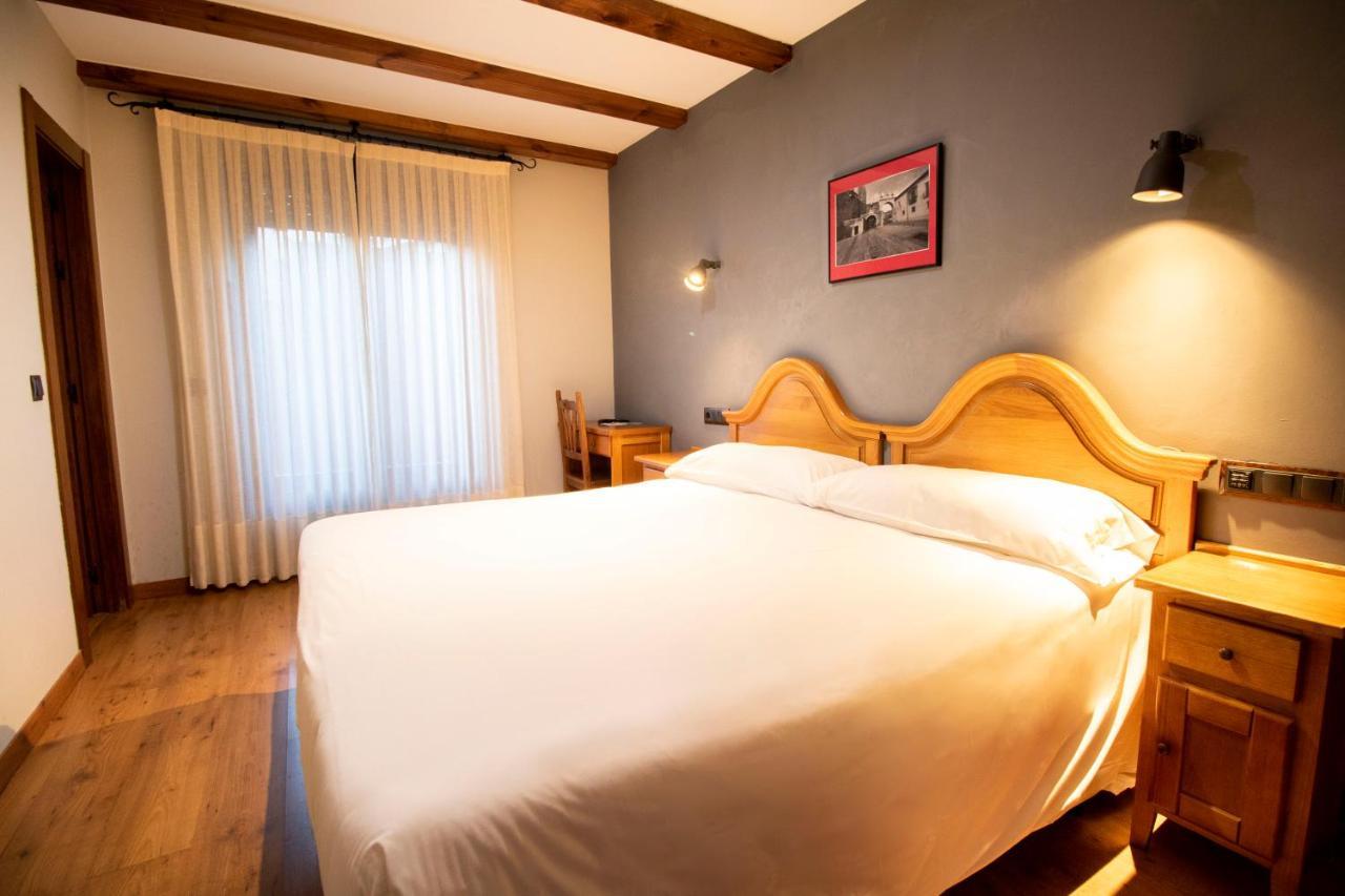 Alda Casco Antiguo Hotel Leon Ngoại thất bức ảnh