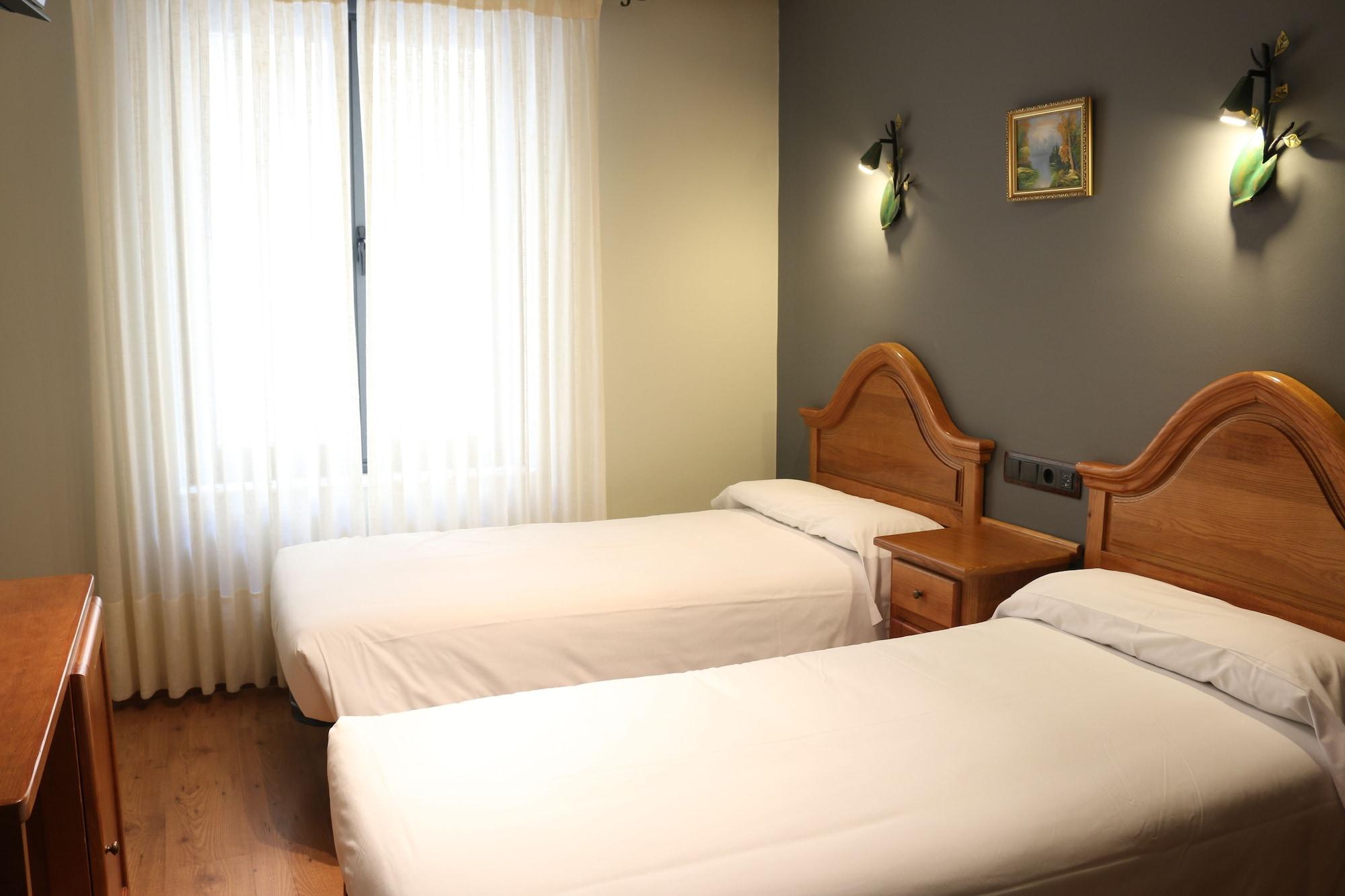 Alda Casco Antiguo Hotel Leon Ngoại thất bức ảnh