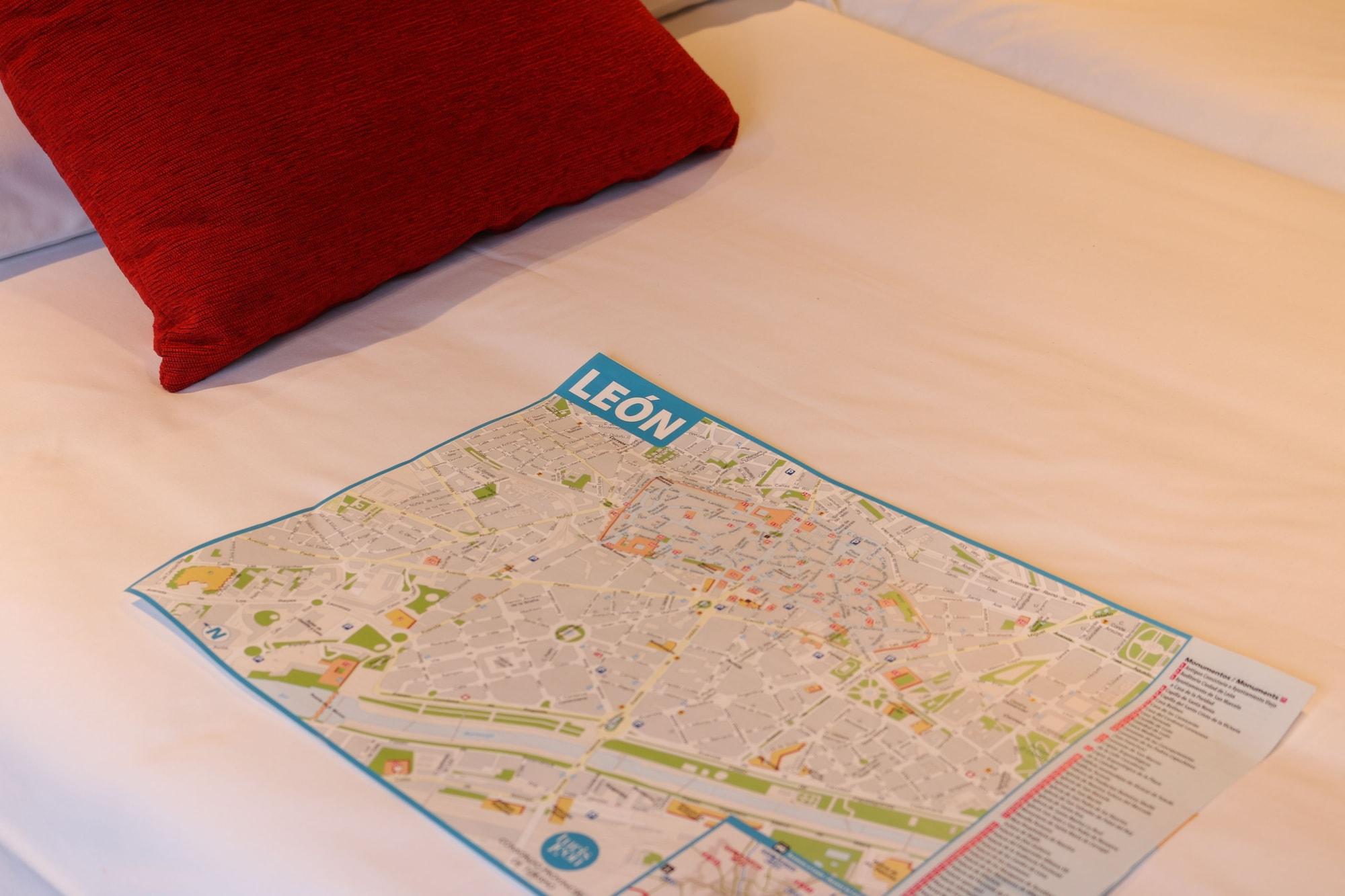 Alda Casco Antiguo Hotel Leon Ngoại thất bức ảnh